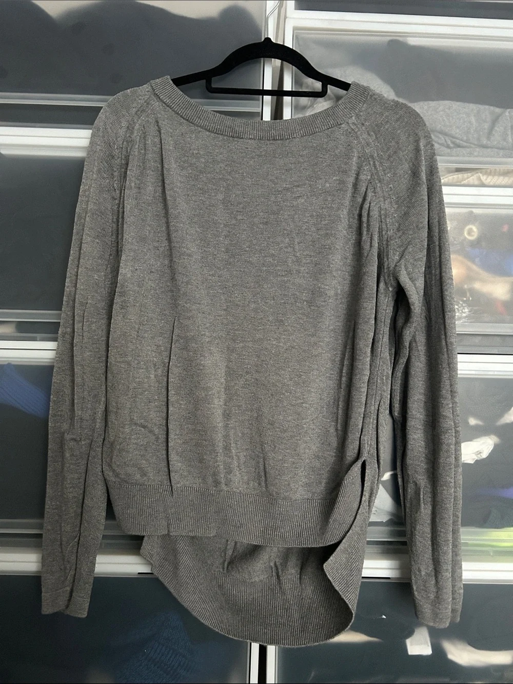 lululemon athletica Women's Gray Scoopneck Lightweight Sweater